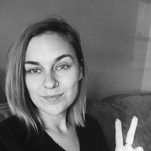 Meet your Posher, Dayna